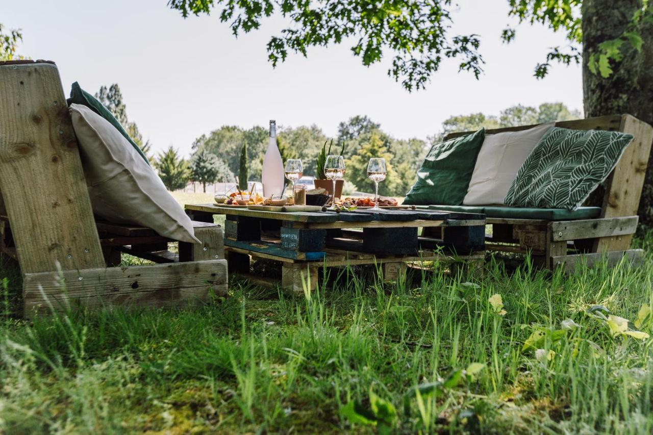 Best Western Le Bois De La Marche Liguge Екстер'єр фото