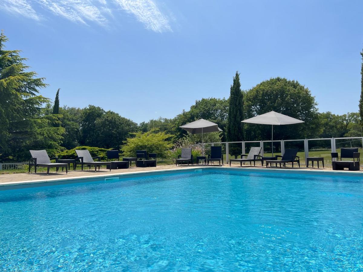 Best Western Le Bois De La Marche Liguge Екстер'єр фото