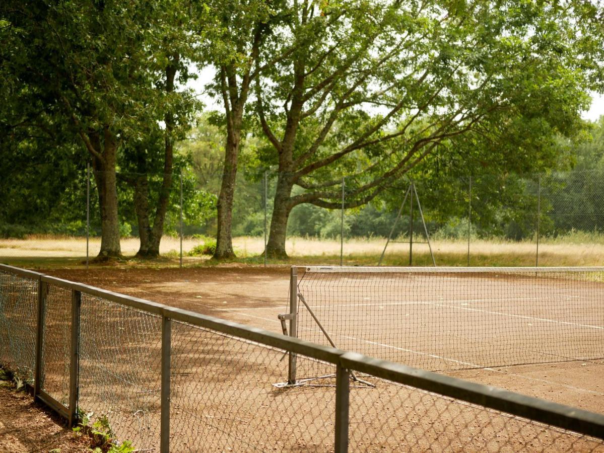 Best Western Le Bois De La Marche Liguge Екстер'єр фото