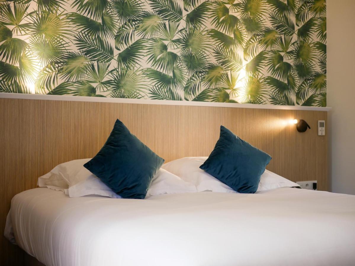 Best Western Le Bois De La Marche Liguge Екстер'єр фото